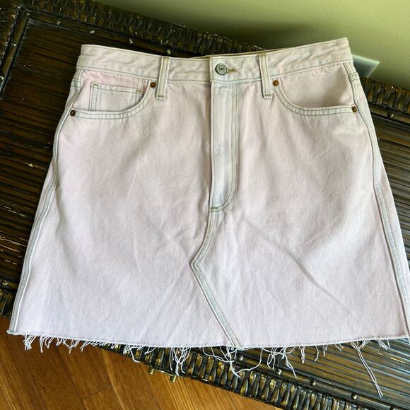 Abercrombie & Fitch Pink Wash Mini Jean Skirt Women's Size 10 Y2K 90s Preppy - Picture 8 of 9